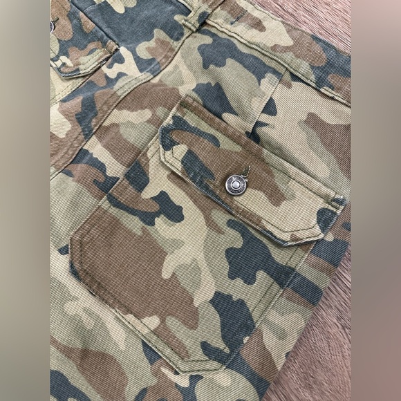 Free  People Remy crop camouflage pants 28 NWT - Picture 8 of 9